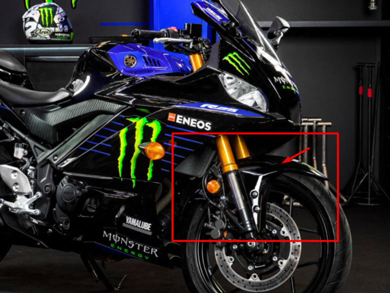 YZF-R25 MONSTER ÖN ÇAMURLUK