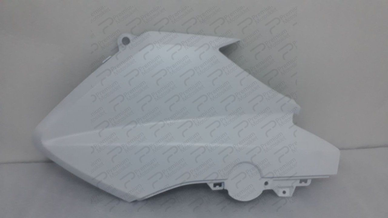 XMAX 250 SAĞ KAFA KARENAJI BEYAZ (2014-2017 MODEL YILLARI)